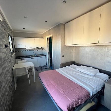 Il Terrazzino Apartment เนเปิลส์ ภายนอก รูปภาพ