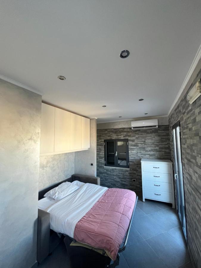 Il Terrazzino Apartment เนเปิลส์ ภายนอก รูปภาพ
